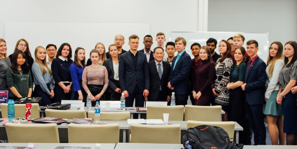 Тренинг по эффективному маркетингу от Модели ООН на Дальнем Востоке