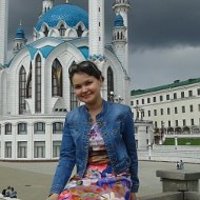 Петухова Лариса